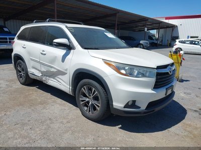 2016 Toyota Highlander