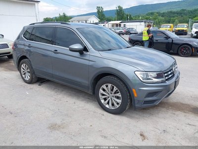 3VV2B7AX2KM****** 2019 Volkswagen Tiguan