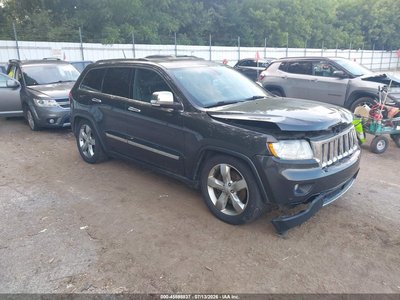 1J4RR6GT8BC****** 2011 Jeep Grand Cherokee