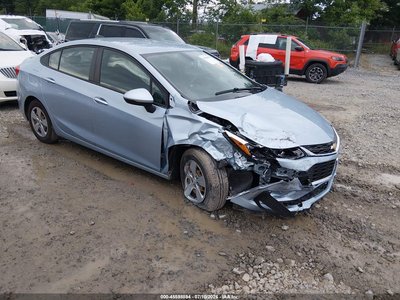 1G1BC5SM4J7****** 2018 Chevrolet Cruze