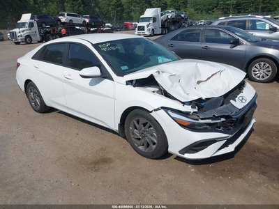 2024 Hyundai Elantra