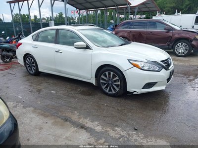 1N4AL3AP7HC****** 2017 Nissan Altima