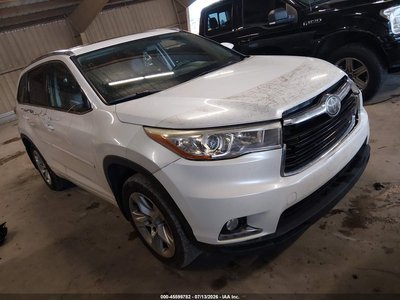 5TDDKRFH2FS****** 2015 Toyota Highlander