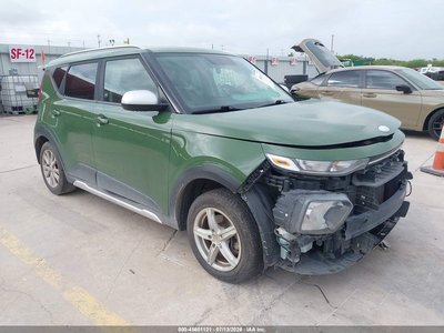 KNDJ23AU3L7****** 2020 Kia Soul