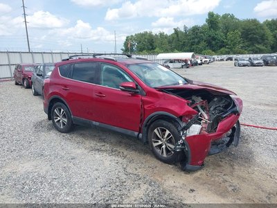 2T3RFREV4JW****** 2018 Toyota RAV4