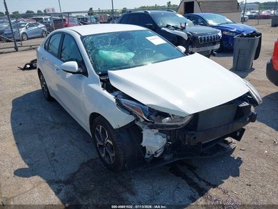 3KPF24AD2KE****** 2019 Kia Forte