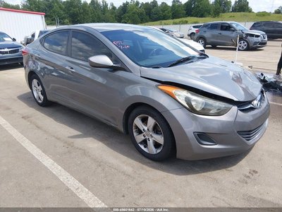 5NPDH4AE8DH****** 2013 Hyundai Elantra