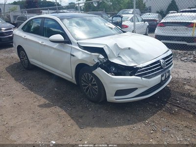 3VWE57BU7KM****** 2019 Volkswagen Jetta