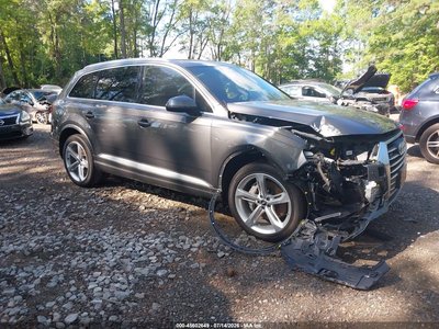 WA1VAAF7XKD****** 2019 Audi Q7