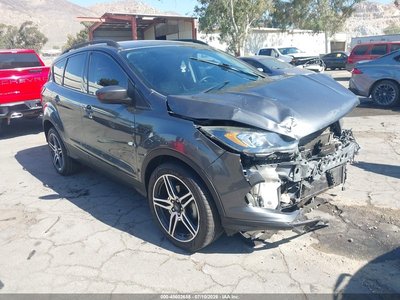 1FMCU0HD7KU****** 2019 Ford Escape