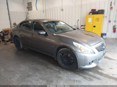 JN1CV6AR8FM****** 2015 Infiniti Q40