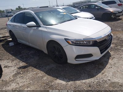 1HGCV1F14JA****** 2018 Honda Accord