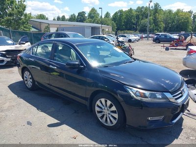 1HGCR2F89DA****** 2013 Honda Accord