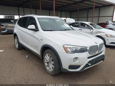 5UXWX9C50G0****** 2016 BMW X3