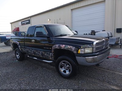 3B7HF13Z11G****** 2001 Dodge Ram 1500