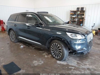 5LM5J7XC1NG****** 2022 Lincoln Aviator