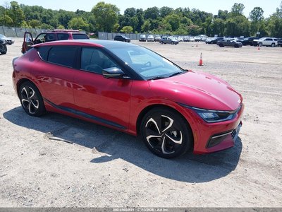KNDC4DLC9P5****** 2023 Kia EV6