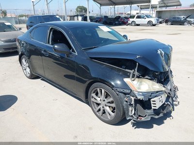 JTHBK262172****** 2007 Lexus IS