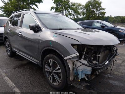 5N1AT2MV9JC****** 2018 Nissan Rogue