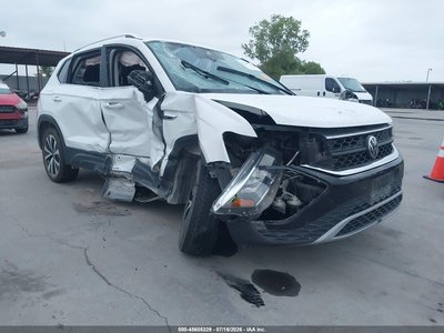 3VVSX7B21PM****** 2023 Volkswagen Taos
