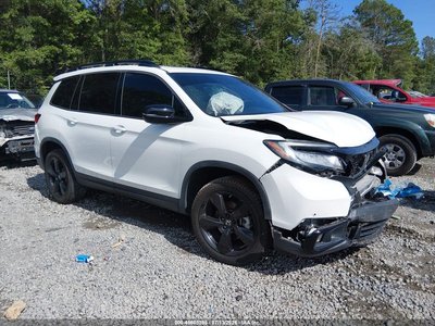 5FNYF8H04MB****** 2021 Honda Passport