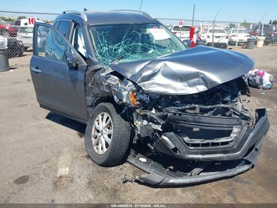 JN8AT2MV2JW****** 2018 Nissan Rogue