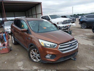 1FMCU0G9XHU****** 2017 Ford Escape