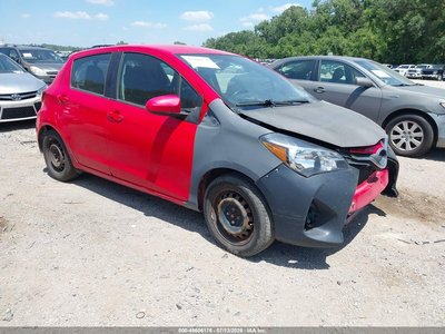 VNKKTUD37FA****** 2015 Toyota Yaris