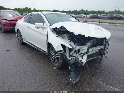 1HGCT2B01GA****** 2016 Honda Accord