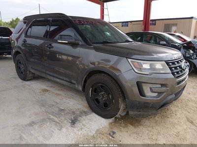 1FM5K8GT0GG****** 2016 Ford Explorer
