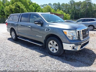 1N6AA1E62HN****** 2017 Nissan Titan