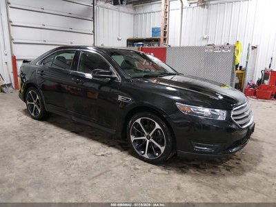 2015 Ford Taurus