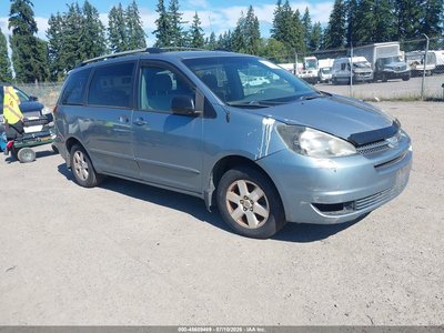 2004 Toyota Sienna