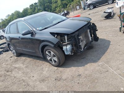 KNDCB3LC5H5****** 2017 Kia Niro