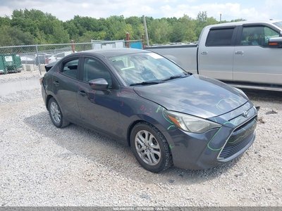 2018 Toyota Yaris