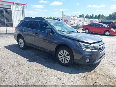 4S4BSAFC4J3****** 2018 Subaru Outback