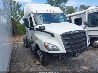 3AKJHHDV4MS****** 2021 Freightliner New Cascadia 126