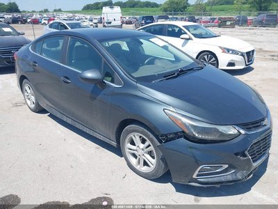 1G1BE5SMXJ7****** 2018 Chevrolet Cruze