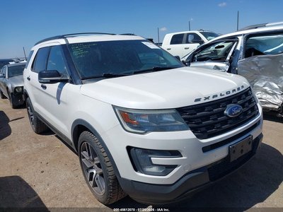 1FM5K8GT4GG****** 2016 Ford Explorer