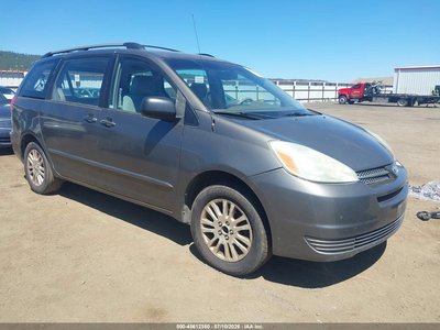 2004 Toyota Sienna