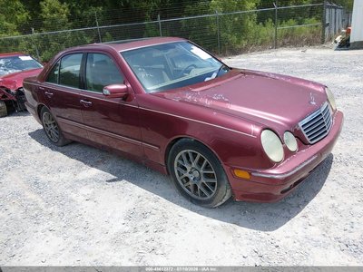 WDBJF65J3YA****** 2000 Mercedes-Benz E-Class