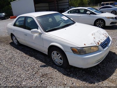 JT2BG22K9Y0****** 2000 Toyota Camry