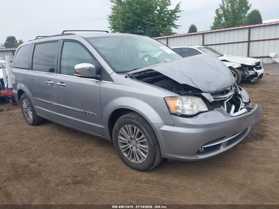 2014 Chrysler Town & Country