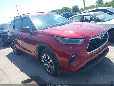 5TDGBRCH5MS****** 2021 Toyota Highlander