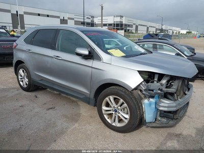 2020 Ford Edge