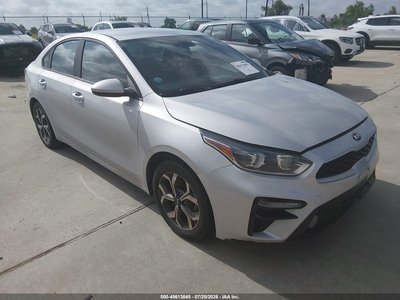 3KPF24AD8ME****** 2021 Kia Forte