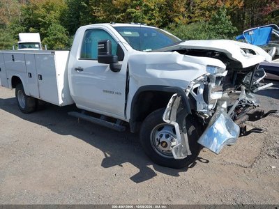 1GB3WRE72NF****** 2022 Chevrolet Silverado 3500 HD