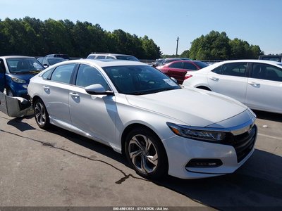 1HGCV1F62JA****** 2018 Honda Accord