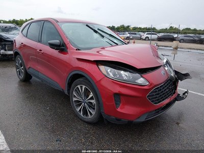 1FMCU0G67NU****** 2022 Ford Escape