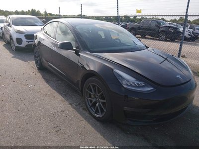 5YJ3E1EB4MF****** 2021 Tesla Model 3